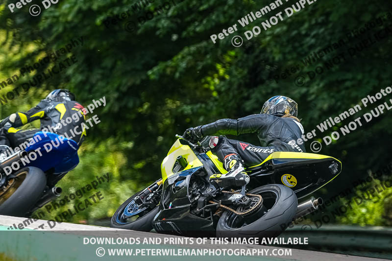 cadwell no limits trackday;cadwell park;cadwell park photographs;cadwell trackday photographs;enduro digital images;event digital images;eventdigitalimages;no limits trackdays;peter wileman photography;racing digital images;trackday digital images;trackday photos